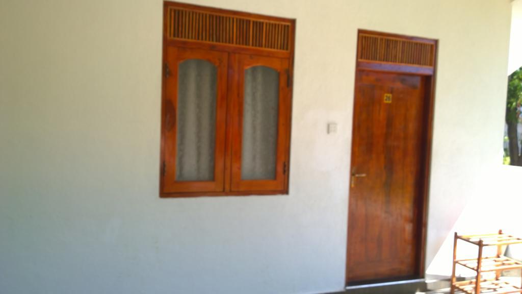 Hotel Flamingo Anuradhapura Exterior photo